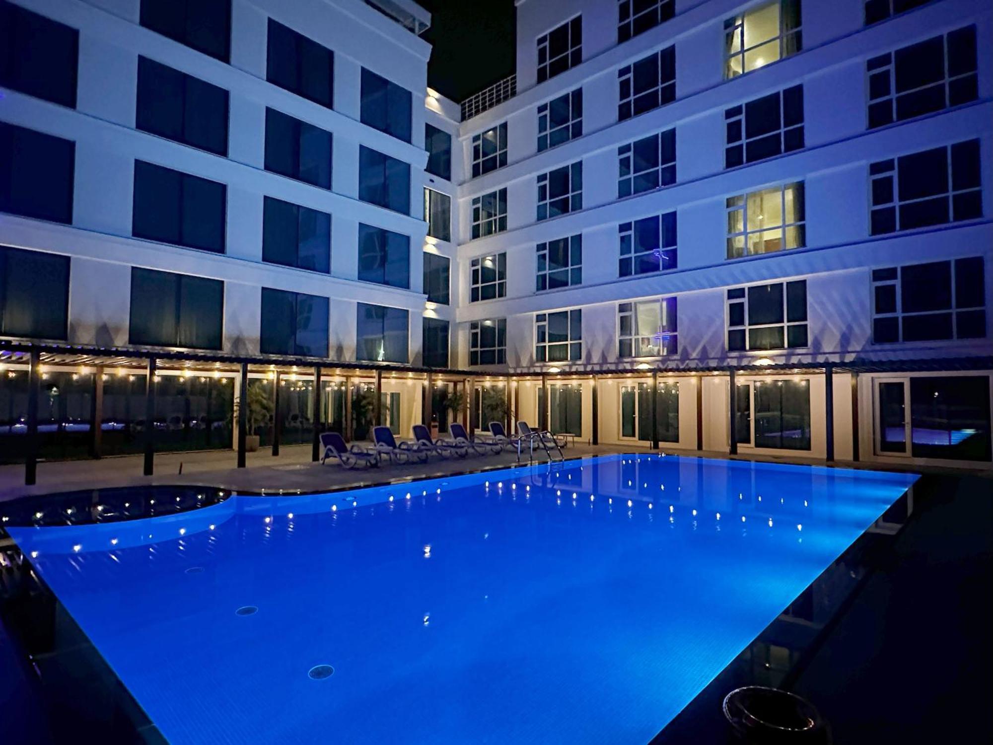 Sur Grand Hotel Екстер'єр фото